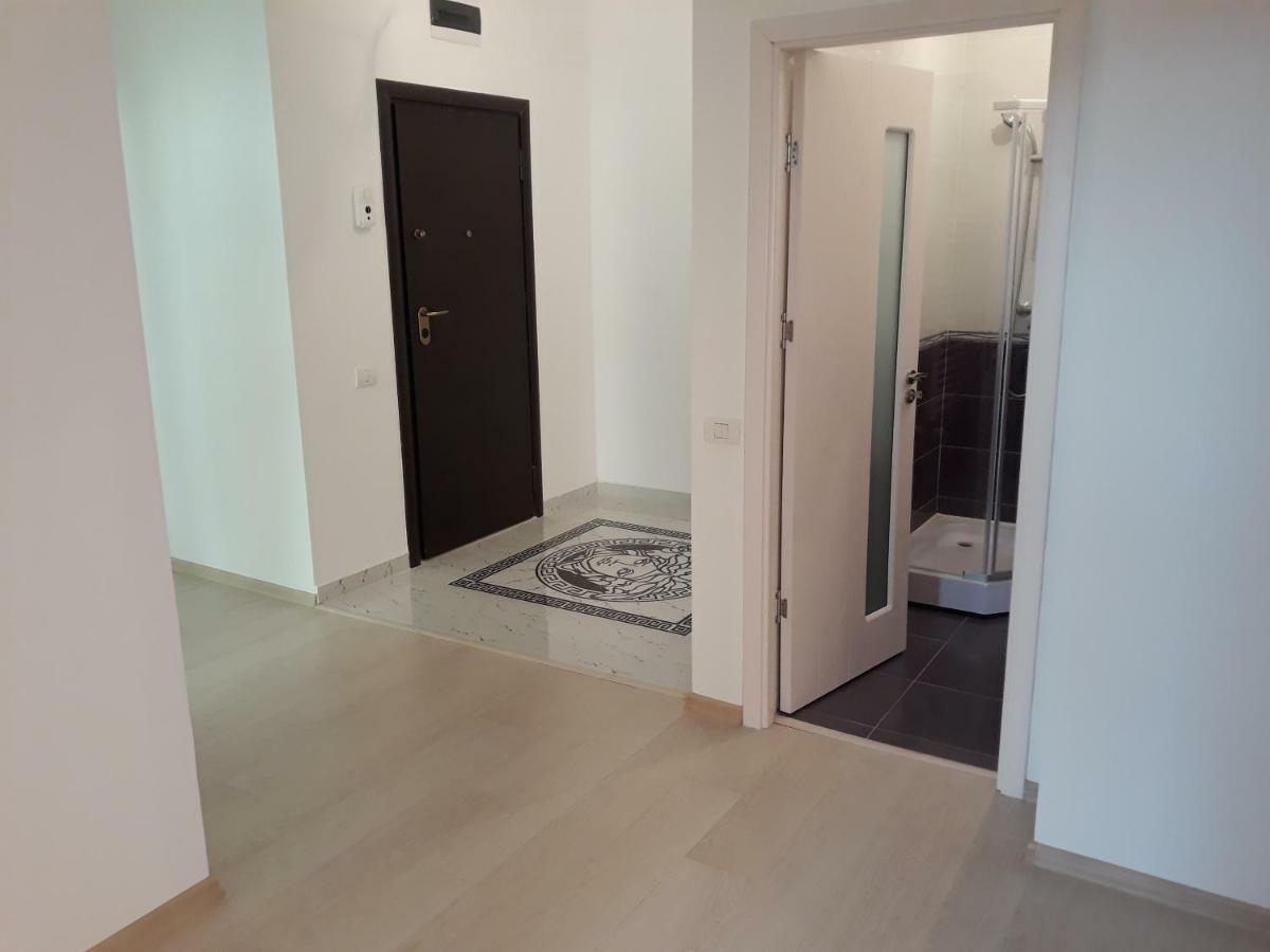 Apartament 3 Camere Констанца Экстерьер фото